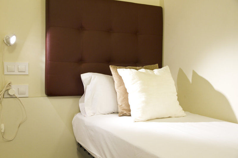 Ola Living Macba Apartment บาร์เซโลนา ภายนอก รูปภาพ